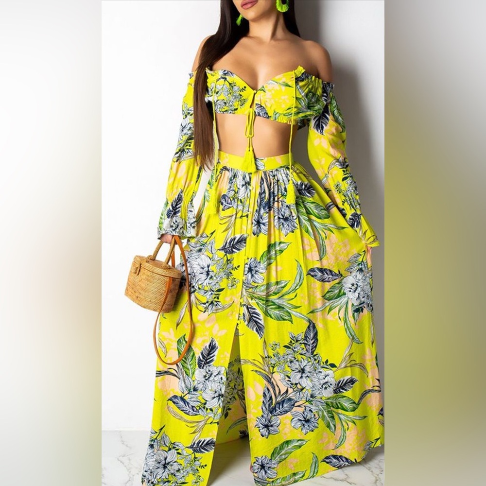 Love + Harmony- Dance the night away skirt & cropped top set- size Small